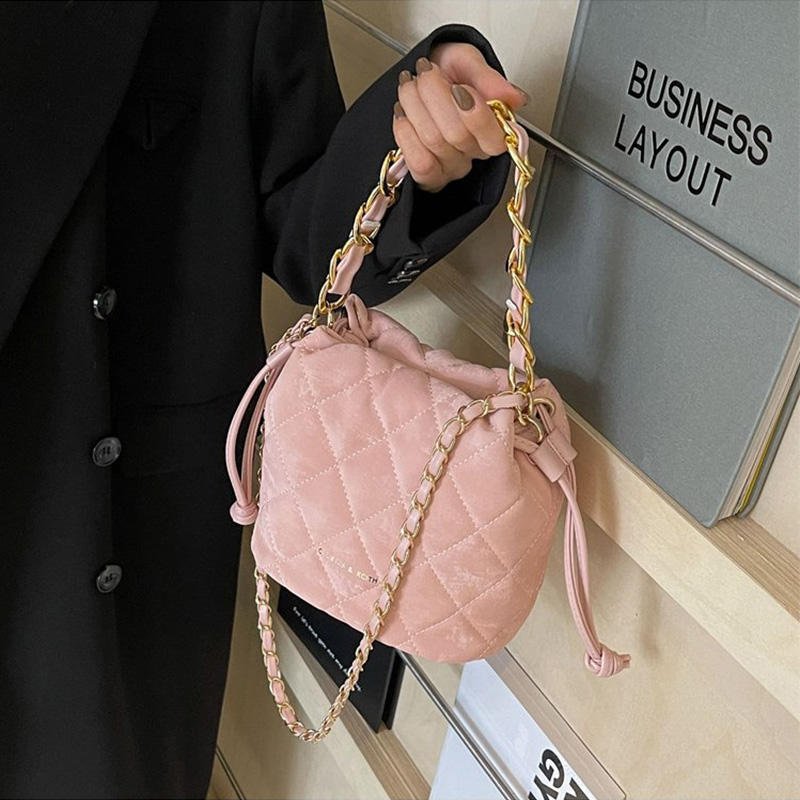 New Lingge Versatile Unique Water Bucket Bag with High Quality Design Crossbody Bag